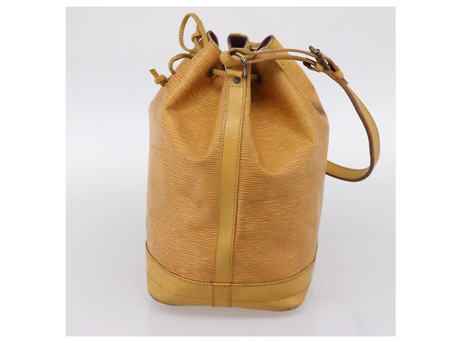 Borsa a tracolla LOUIS VUITTON Epi Noe Tassili Yellow M44009 LV Auth 202931 - vista 4