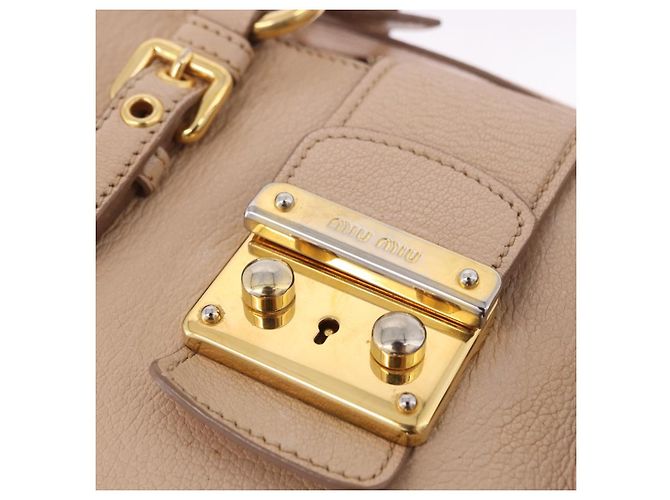 Borsa a mano Miu Miu in pelle 2way Beige Gold Auth 203009 D'oro - vista 17