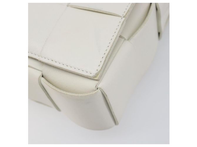 Borsa Bottega Veneta Maxi Intrecciato Cassette in pelle Bianco Argento Auth mr2874V - vista 11