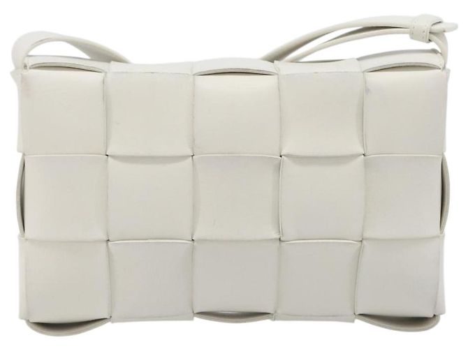 Borsa Bottega Veneta Maxi Intrecciato Cassette in pelle Bianco Argento Auth mr2874V - vista 3