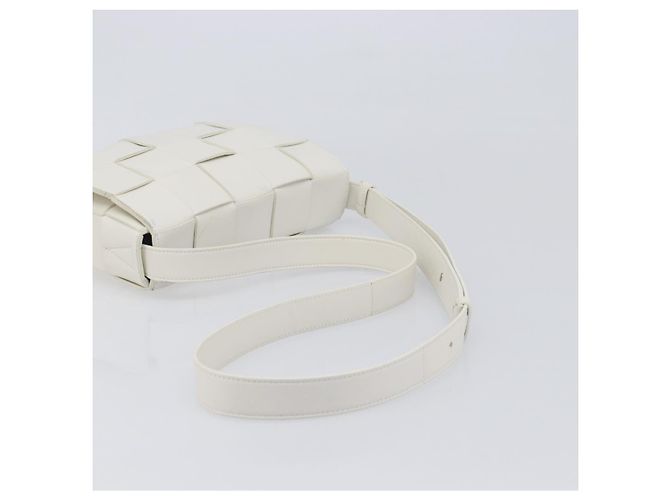 Borsa Bottega Veneta Maxi Intrecciato Cassette in pelle Bianco Argento Auth mr2874V - vista 7