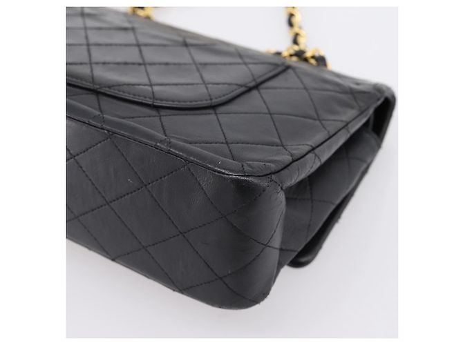 Borsa a tracolla CHANEL Matelasse 25 in pelle d'agnello nera con catena e CC dorato Auth 200746V Nero D'oro - vista 12