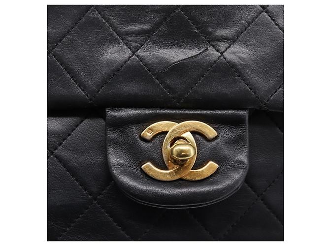 Borsa a tracolla CHANEL Matelasse 25 in pelle d'agnello nera con catena e CC dorato Auth 200746V Nero D'oro - vista 14