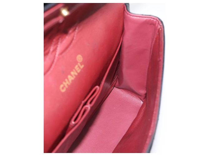 Borsa a tracolla CHANEL Matelasse 25 in pelle d'agnello nera con catena e CC dorato Auth 200746V Nero D'oro - vista 19