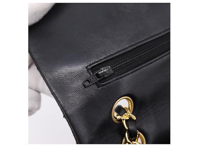 Borsa a tracolla CHANEL Matelasse 25 in pelle d'agnello nera con catena e CC dorato Auth 200746V Nero D'oro - vista 23
