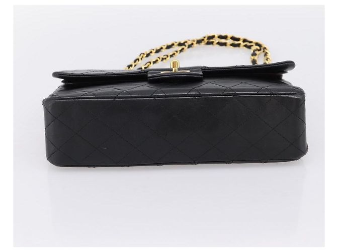 Borsa a tracolla CHANEL Matelasse 25 in pelle d'agnello nera con catena e CC dorato Auth 200746V Nero D'oro - vista 9