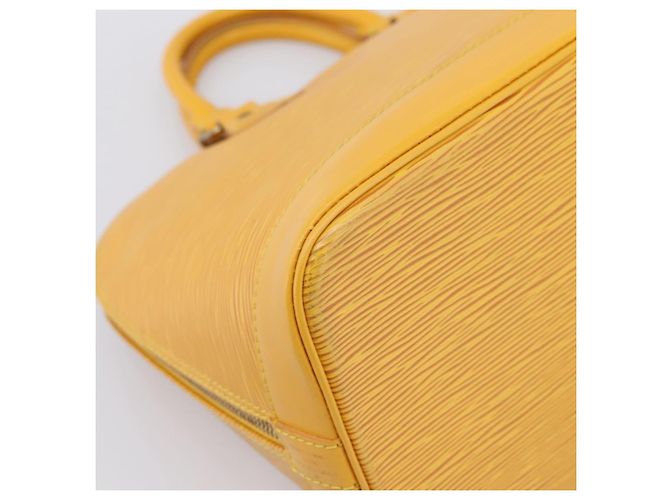 Borsa a mano LOUIS VUITTON Epi Alma Gialla M52149 LV Auth 197280A Giallo - vista 11