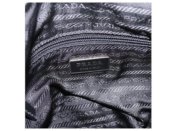 Borsa a tracolla PRADA Nylon Nero Argento Auth 201223A - vista 17
