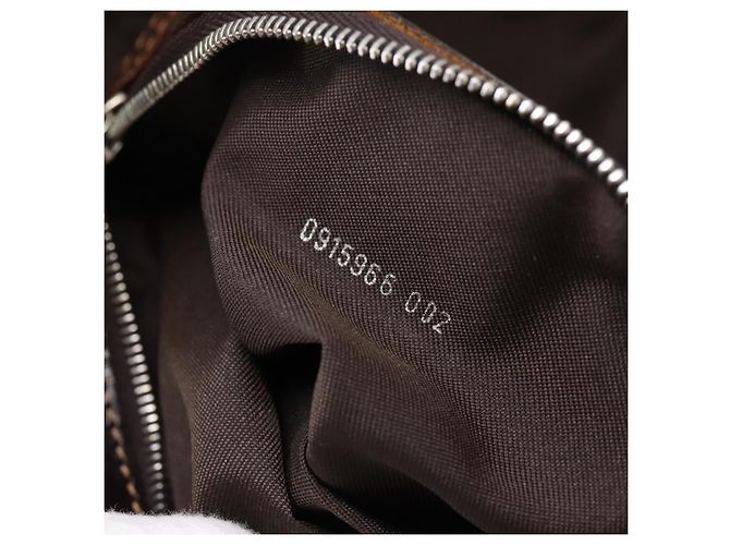 Borsa a tracolla FENDI Zucca Canvas Mamma Baguette Beige Silver Auth 203140V Argento - vista 22