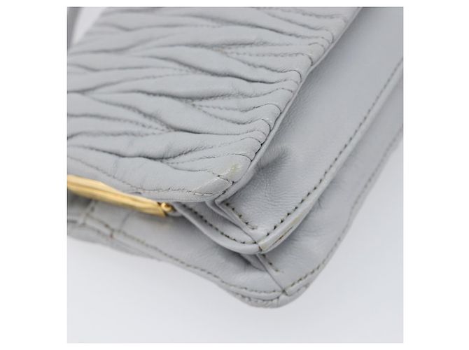 Borsa a tracolla Miu Miu Matelassé in pelle azzurro oro autentica 199398M D'oro Blu chiaro - vista 11