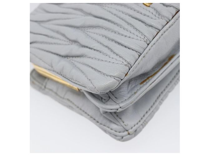 Borsa a tracolla Miu Miu Matelassé in pelle azzurro oro autentica 199398M D'oro Blu chiaro - vista 13