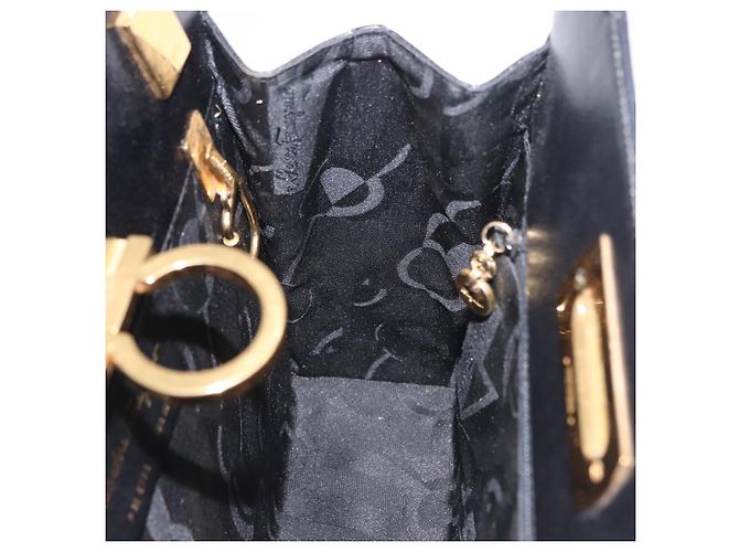 Borsa a tracolla Salvatore Ferragamo Gancini in pelle nera e oro Auth 201321 Nero - vista 21