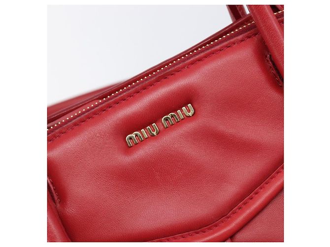 Saco Tote Miu Miu em couro 2 vias vermelho tom dourado Auth ka6072A - vista 17