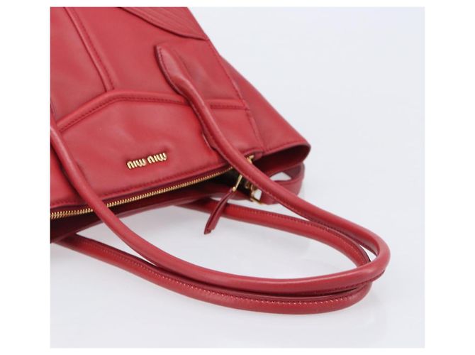 Saco Tote Miu Miu em couro 2 vias vermelho tom dourado Auth ka6072A - vista 7