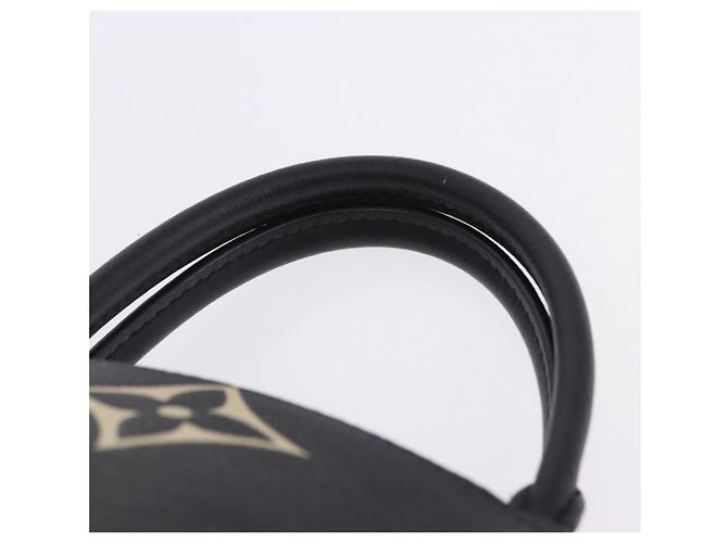 LOUIS VUITTON Monogram Empreinte Grand Palais MM Hand Bag M45842 Auth ka6115SAV Nero Monogramma - vista 8