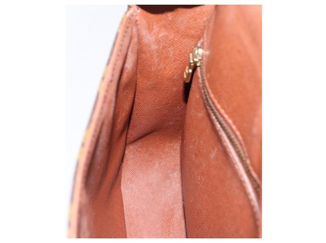 LOUIS VUITTON Monogram Saint Cloud GM Shoulder Bag M51242 LV Auth 197048 Monograma - vista 22