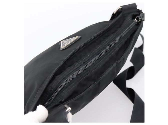 Bolsa de Ombro PRADA Nylon Preto Prata Auth 201298 - vista 6