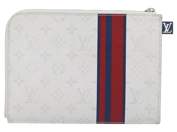 LOUIS VUITTON Monogram White Pochette Jules PM Bag White M61745 LV Auth 202622V Bianco Monogramma - vista 2