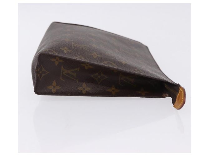 LOUIS VUITTON Monogram Poche Toilette 26 Pouch M47542 LV Auth 201299 Monogramma - vista 3