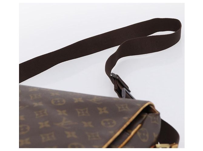 LOUIS VUITTON Borsa a tracolla Monogram Abbesses M45257 LV Auth ti3999 Monogramma - vista 8