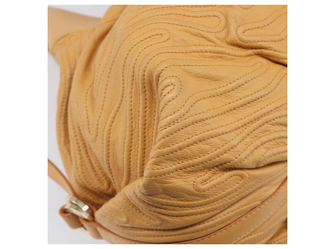 Bulgari Borsa a spalla BVLGARI Chandra in pelle Beige Gold Auth am12555M D'oro - vista 11