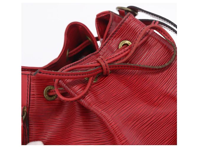 Borsa a tracolla LOUIS VUITTON Epi Petit Noe Rossa M44107 LV Auth ka5541 Rosso - vista 22