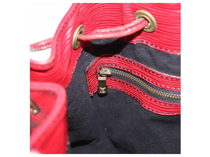 Borsa a tracolla LOUIS VUITTON Epi Petit Noe Rossa M44107 LV Auth ka5541 Rosso - vista 28