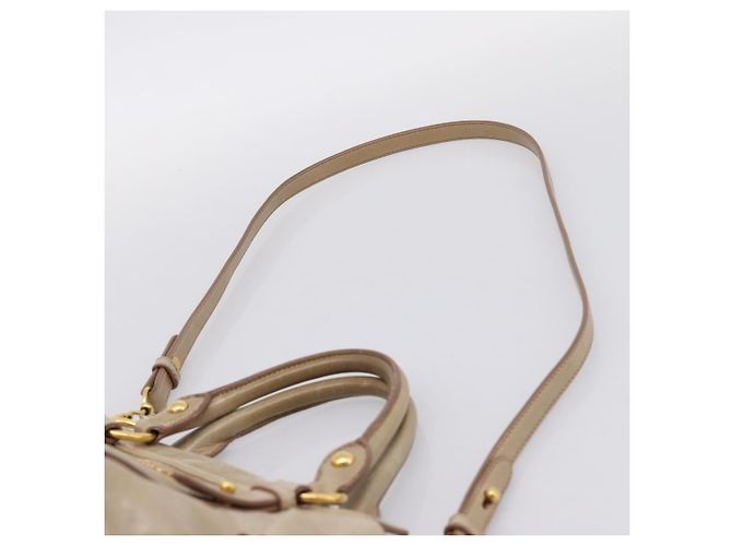 Borsa a mano Miu Miu con fiocco laterale in pelle 2way Beige Gold RN0939 Auth am12577V D'oro - vista 10