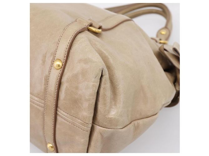 Borsa a mano Miu Miu con fiocco laterale in pelle 2way Beige Gold RN0939 Auth am12577V D'oro - vista 12