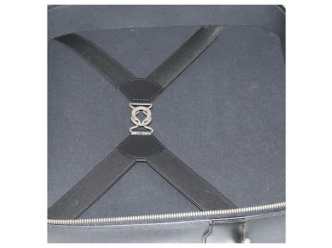 LOUIS VUITTON Borsa a tracolla Taiga Tula Nera M30762 LV Auth BA15403 Nero - vista 20