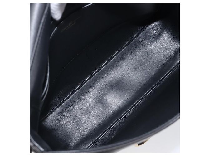 Borsa a tracolla Salvatore Ferragamo in pelle nera e oro Auth 199863A Nero D'oro - vista 20