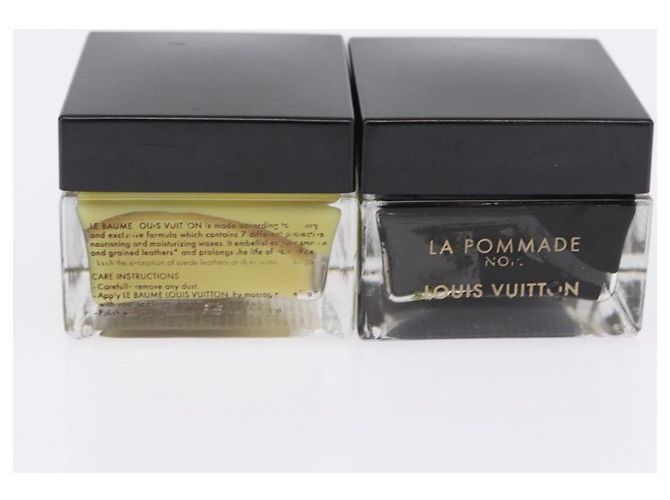 LOUIS VUITTON Monogram Shoe Care Kit Pouch M47925 LV Auth 200390A Monogramma - vista 38