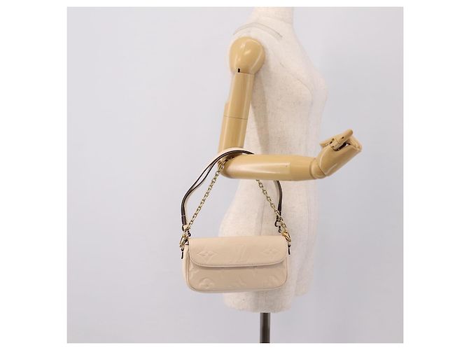 LOUIS VUITTON Monogram Empreinte Wallet on Chain Ivy White M82210 Auth ka6099V Bianco Monogramma - vista 25