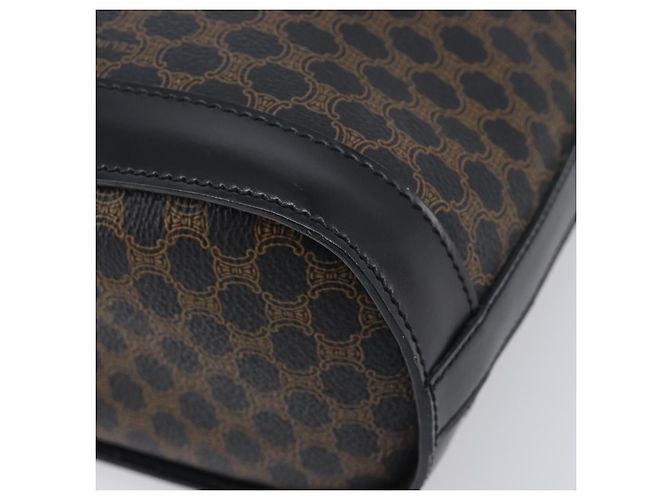 Céline Borsa a mano CELINE Macadam Canvas PVC Leather Black Gold Auth mr2888A Nero D'oro - vista 10