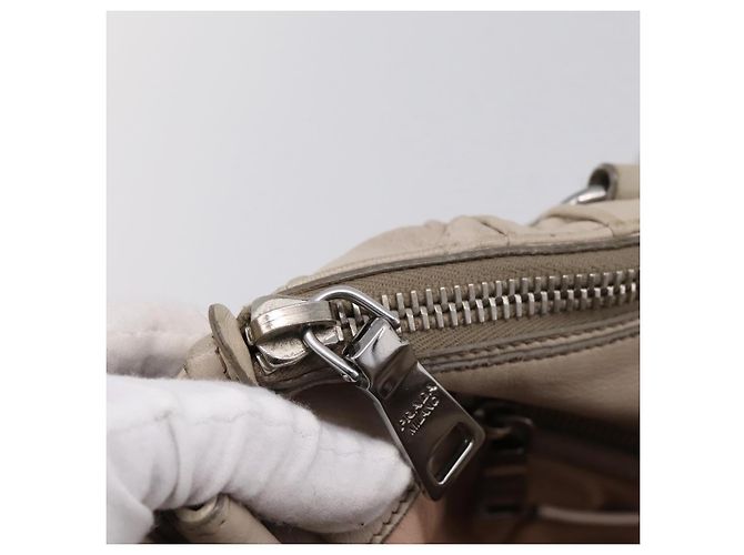 Borsa a mano Prada Gathered in pelle 2way Ivory Silver Auth 202895A Argento Crudo - vista 26