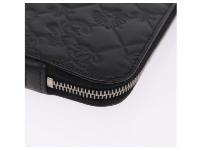 Capa para iPad CHANEL Icon em couro preto e dourado CC Auth 200467 - vista 11