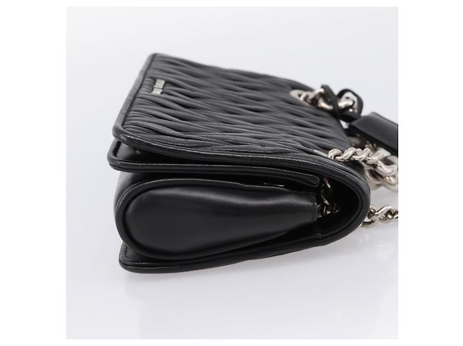 Borsa a tracolla Miu Miu Matelassé con catena in pelle nera e argento Auth 203216V Nero - vista 5