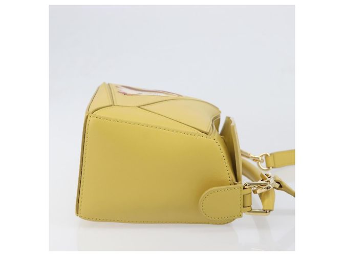 LOEWE x Studio Ghibli Howl's Moving Castle Hin Puzzle Bag Yellow Auth 167554SM Giallo - vista 4
