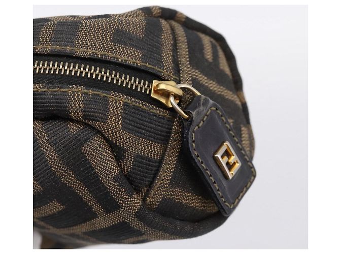 Pouch FENDI Zucca Canvas Marrone Nero Auth 203810 - vista 12