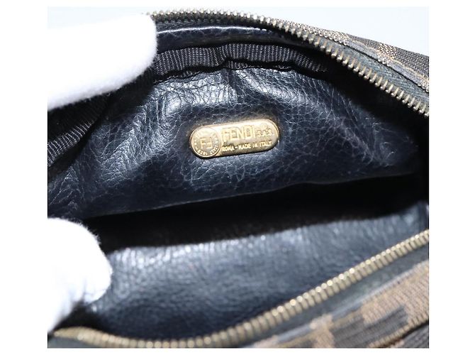 Pouch FENDI Zucca Canvas Marrone Nero Auth 203810 - vista 13
