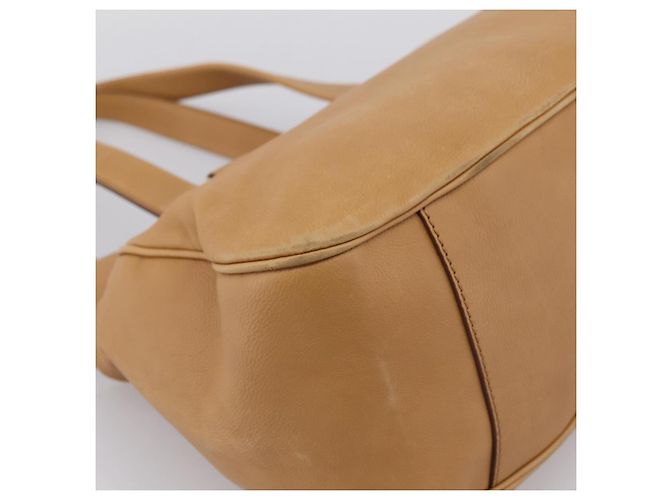 Céline Borsa a tracolla CELINE in pelle beige e oro Auth 203198A D'oro - vista 13