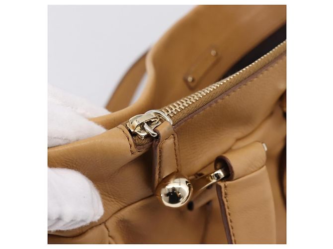 Céline Borsa a tracolla CELINE in pelle beige e oro Auth 203198A D'oro - vista 19