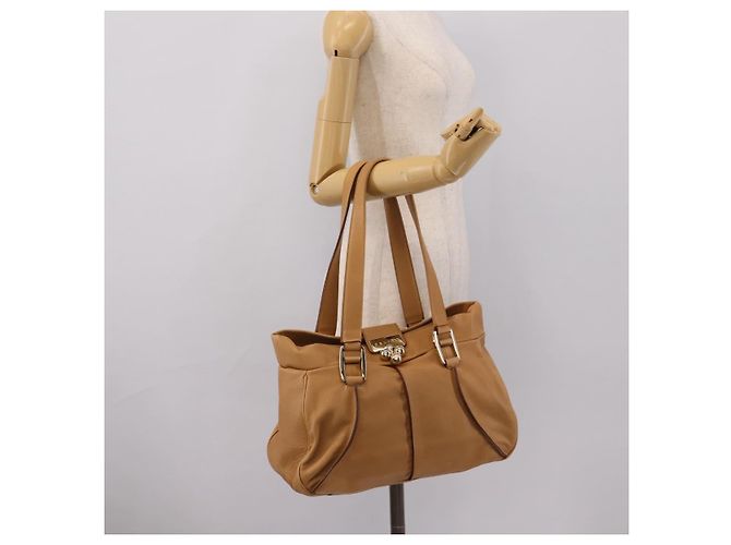 Céline Borsa a tracolla CELINE in pelle beige e oro Auth 203198A D'oro - vista 22