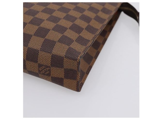 LOUIS VUITTON Damier Ebene Poche Toilette 26 Pouch N47543 LV Auth 202619A - vista 8