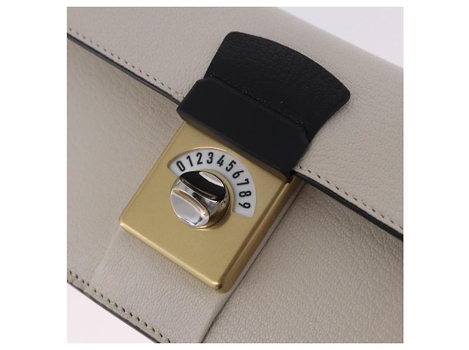 Maison Martin Margiela Maison Margiela Bolsa Horizontal New Rock Couro Branco Prata Auth BA15641V - vista 19