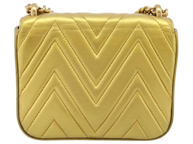 Borsa a tracolla con catena GUCCI in pelle dorata 432581 Auth 200769V D'oro - vista 3