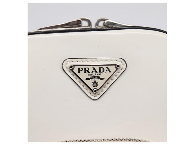 PRADA Schultertasche mit Kette aus Leder Weiß Silber Auth 202662 - Ansicht 15