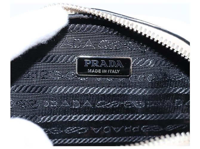 PRADA Schultertasche mit Kette aus Leder Weiß Silber Auth 202662 - Ansicht 16