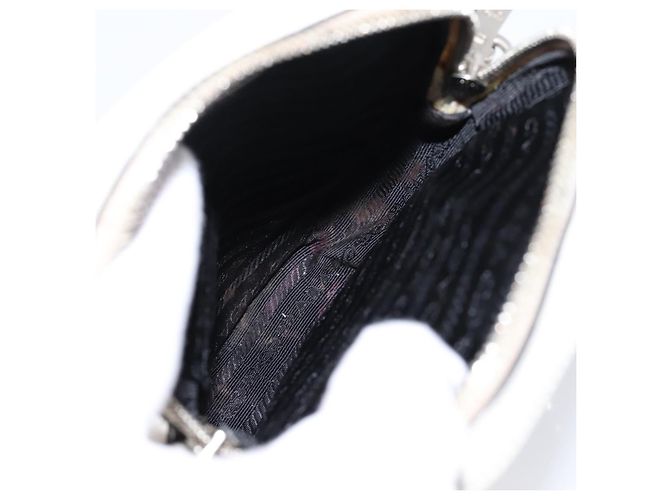 PRADA Schultertasche mit Kette aus Leder Weiß Silber Auth 202662 - Ansicht 18