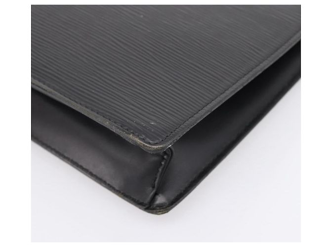 LOUIS VUITTON Epi Serie Dragonne Clutch Bag Black Noir M52612 LV Auth 202460 Nero - vista 15